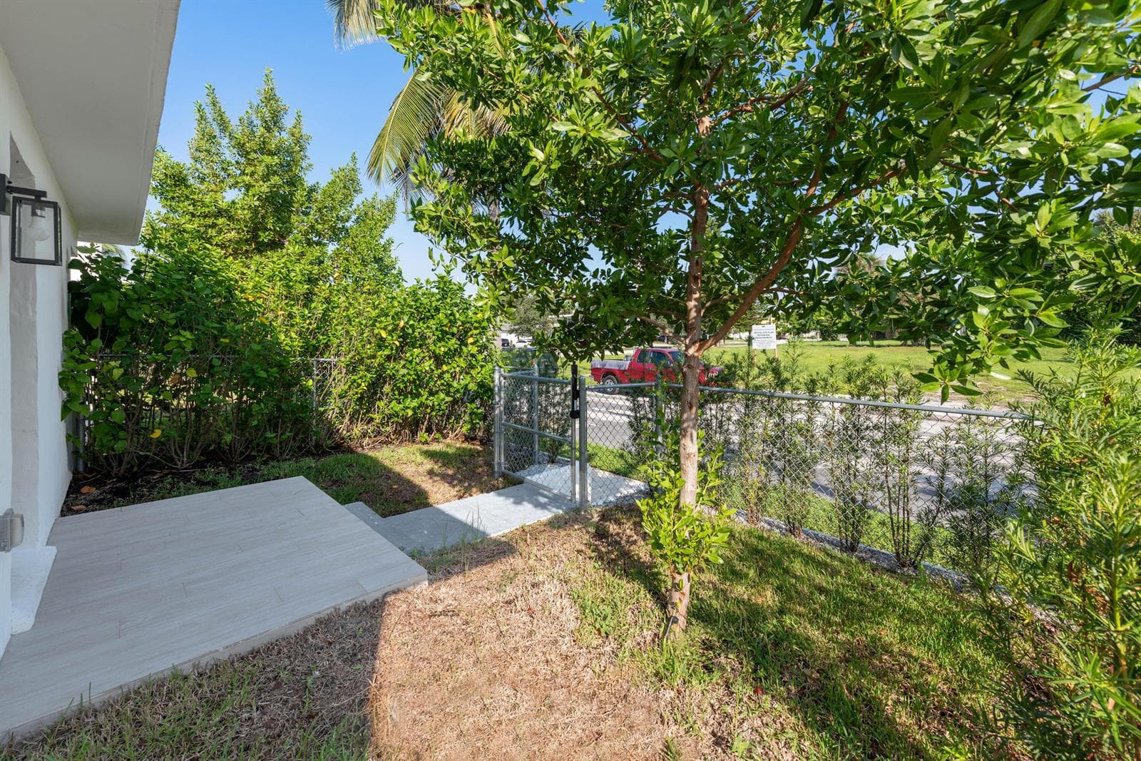 53828thSt#3WPB-17