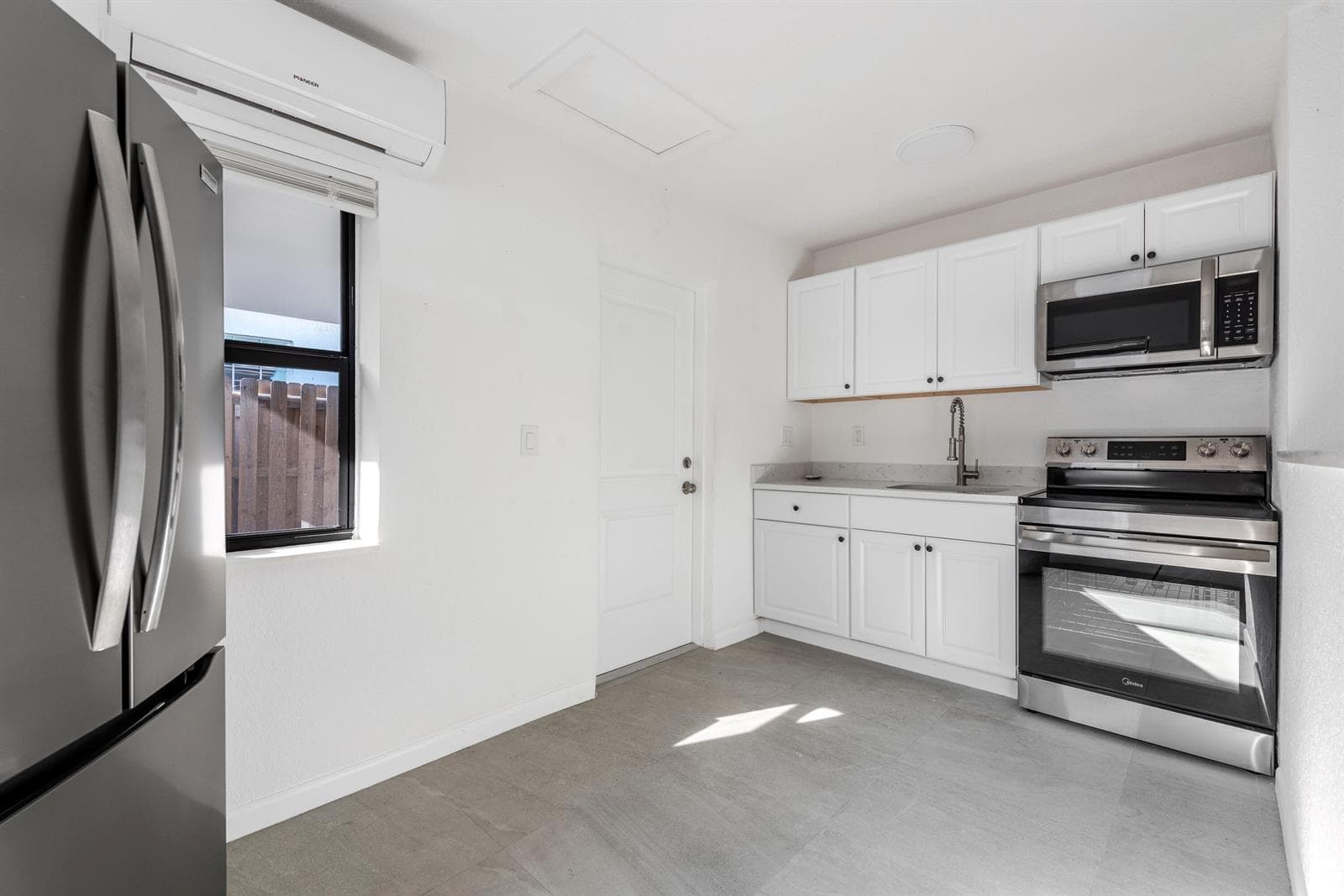 53828thSt#3WPB-5