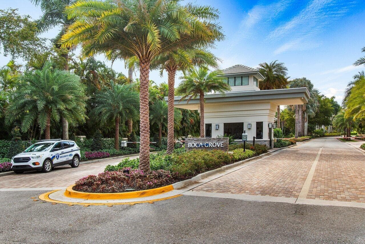 051-7370OrangewoodLane-202-BocaRaton-FL-