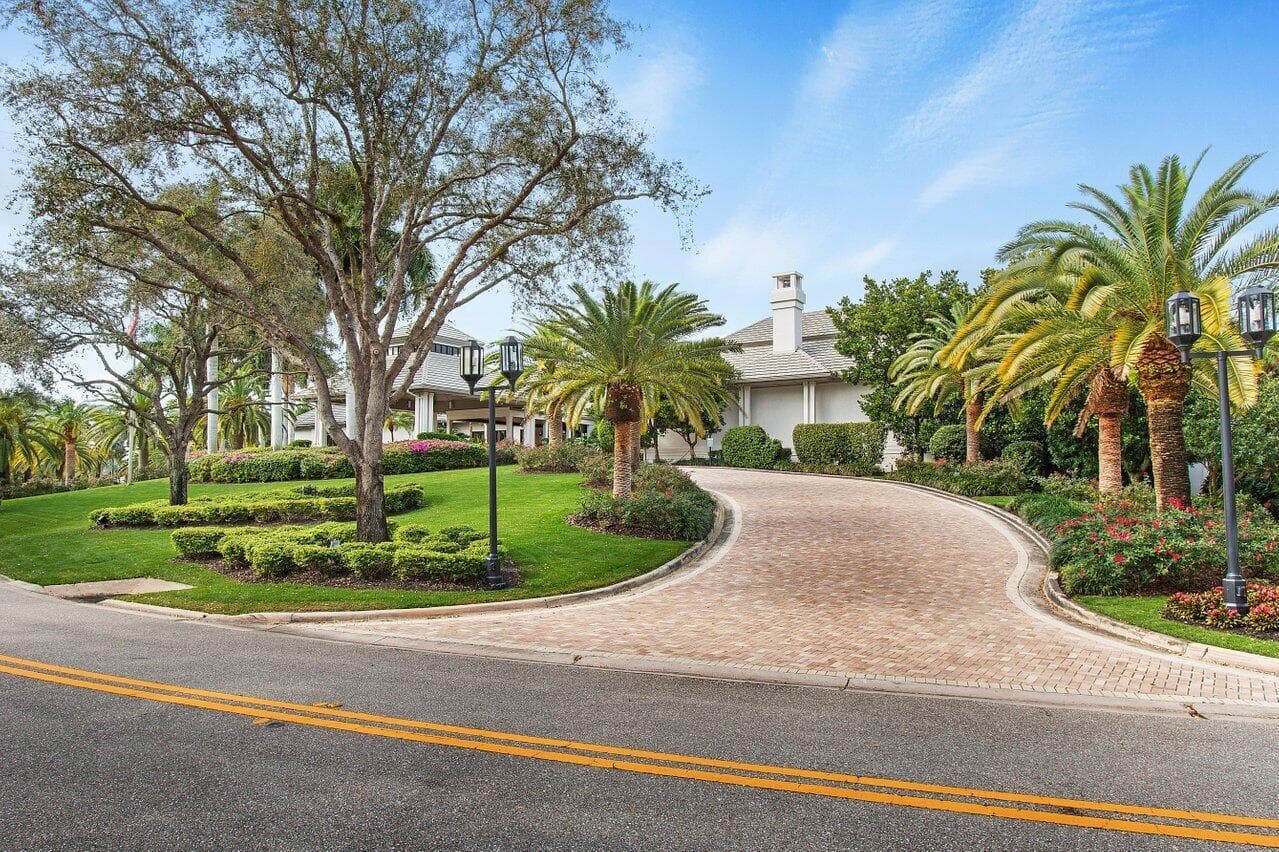 049-7370OrangewoodLane-202-BocaRaton-FL-