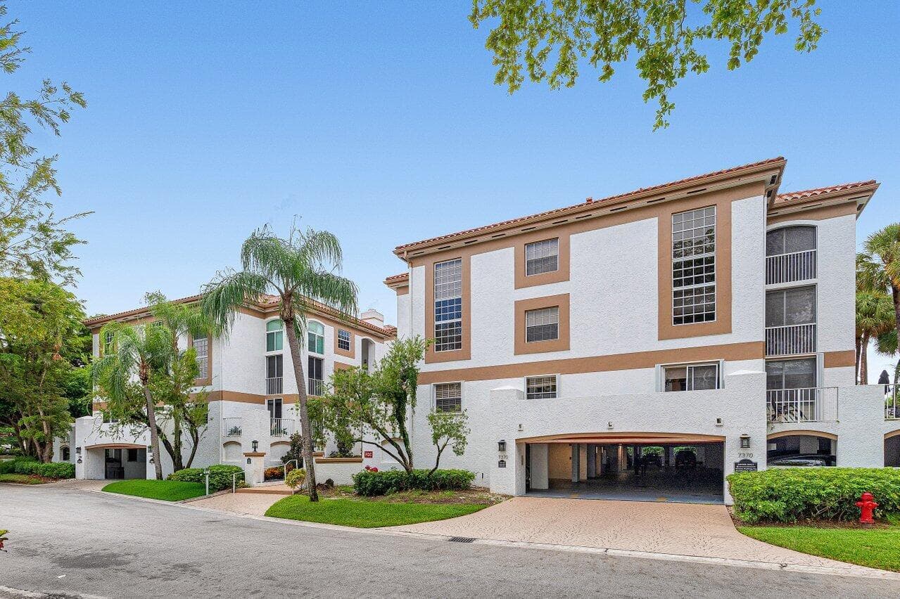 001-7370OrangewoodLane-202-BocaRaton-FL-