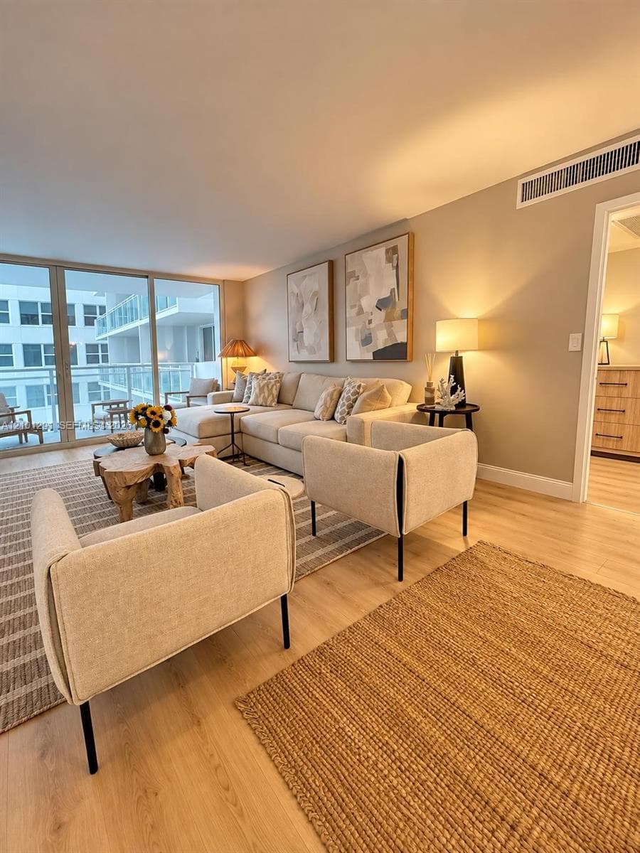 PARKER PLAZA CONDO ESTATE · #1004 in Hallandale Beach - Photo 2