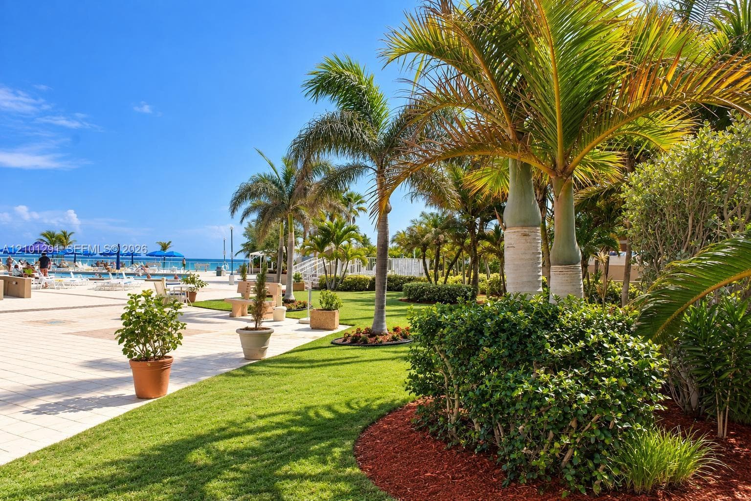 PARKER PLAZA CONDO ESTATE · #1004 in Hallandale Beach - Photo 25