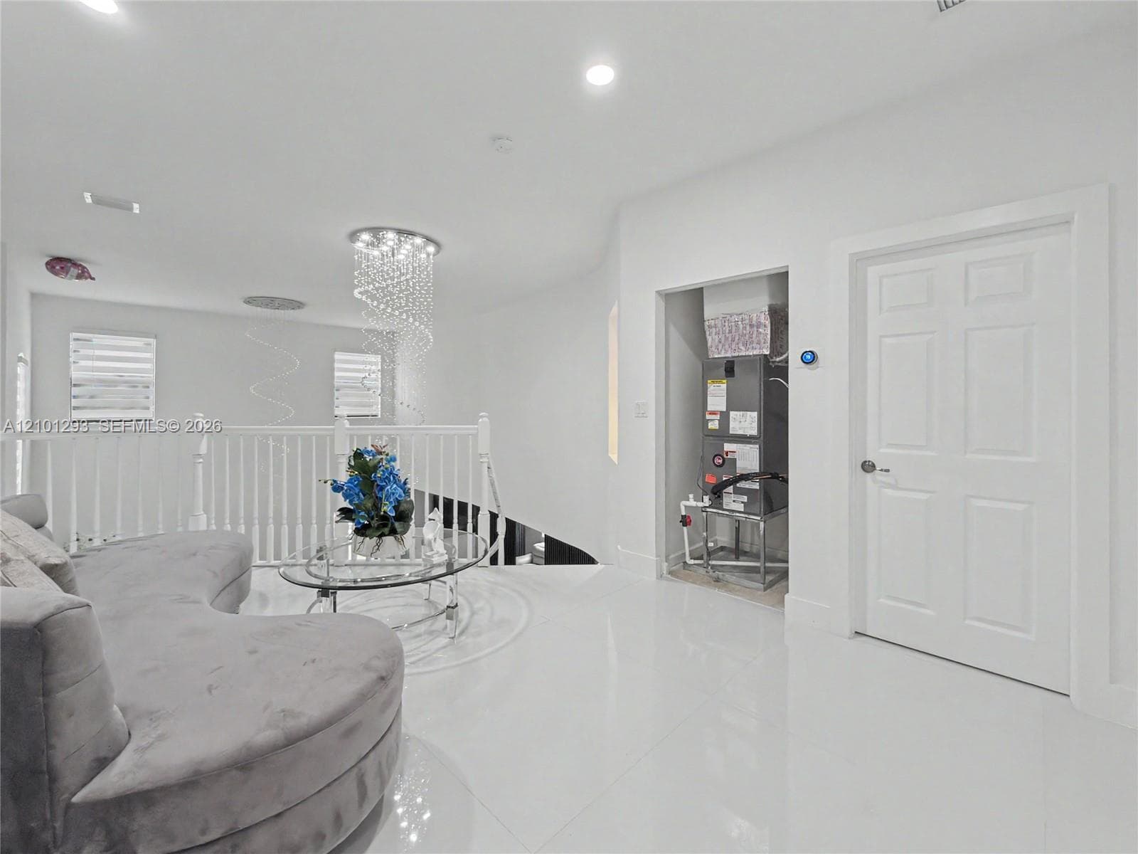 589 SE 35th Ter photo 20