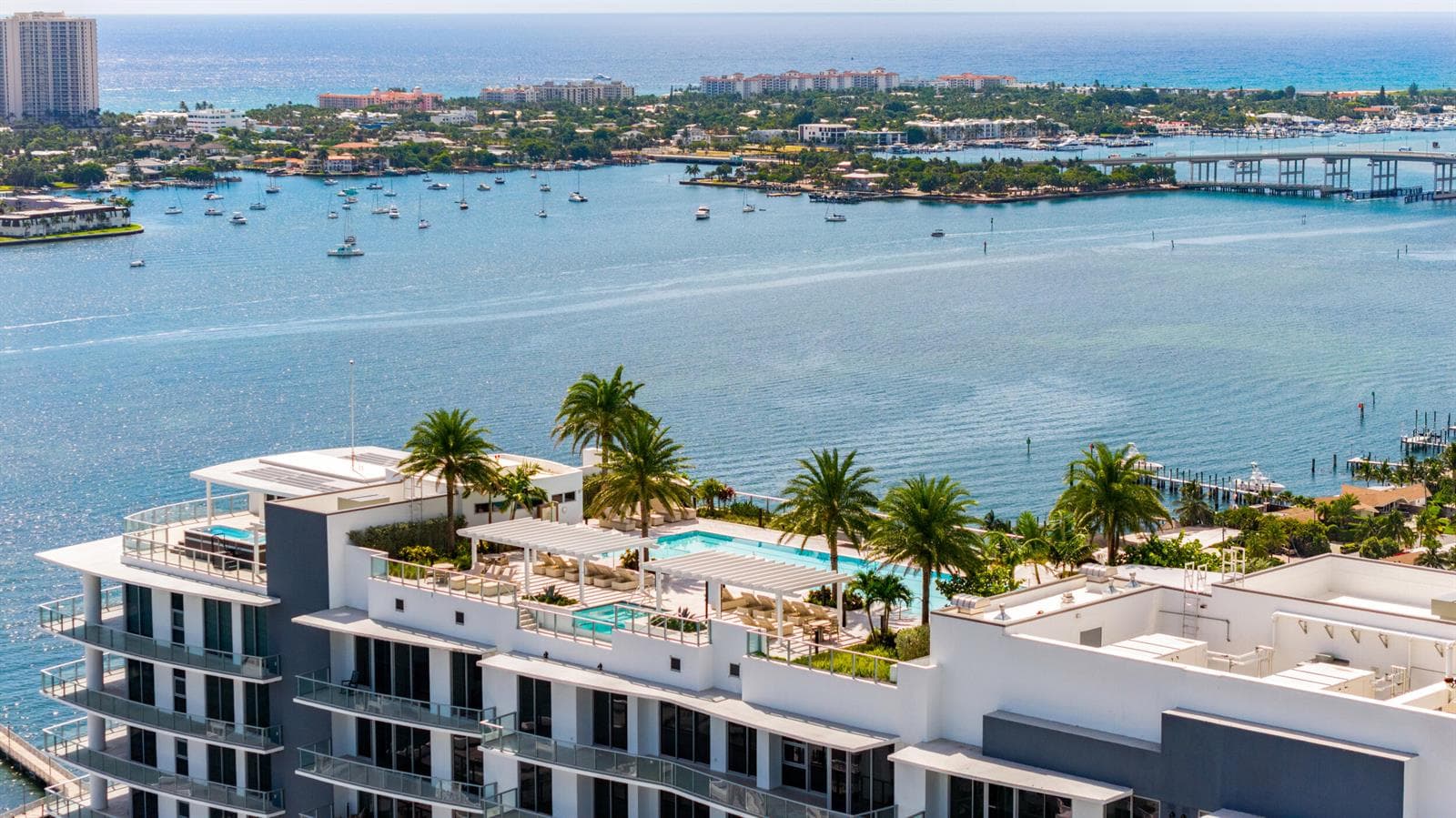 Rooftop amenities
