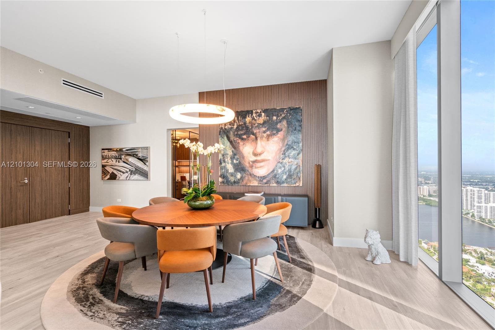 Turnberry Ocean Club · #5101 in Sunny Isles Beach - Photo 2