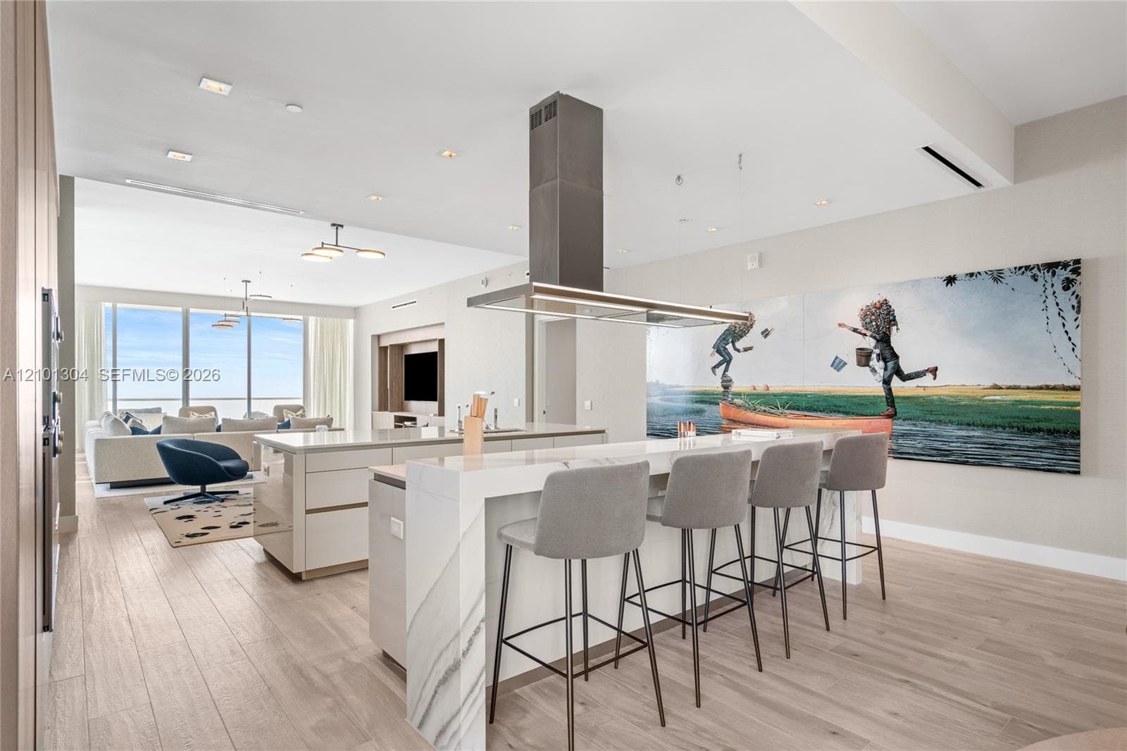 Turnberry Ocean Club · #5101 in Sunny Isles Beach - Photo 3