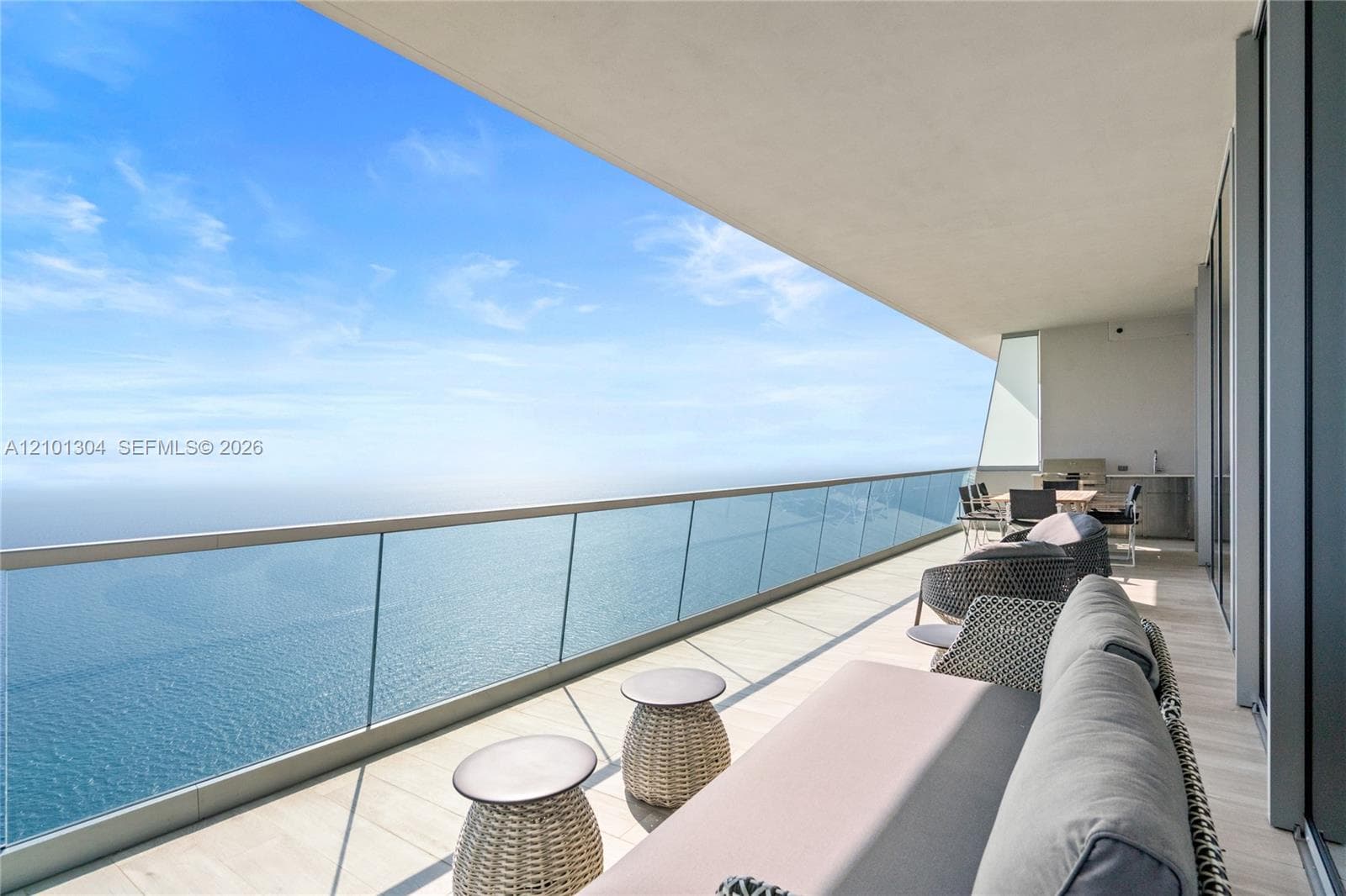 Turnberry Ocean Club · #5101 in Sunny Isles Beach - Photo 1