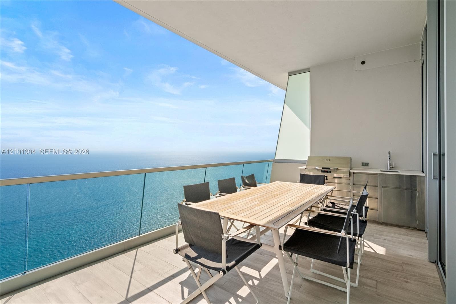 Turnberry Ocean Club · #5101 in Sunny Isles Beach - Photo 8