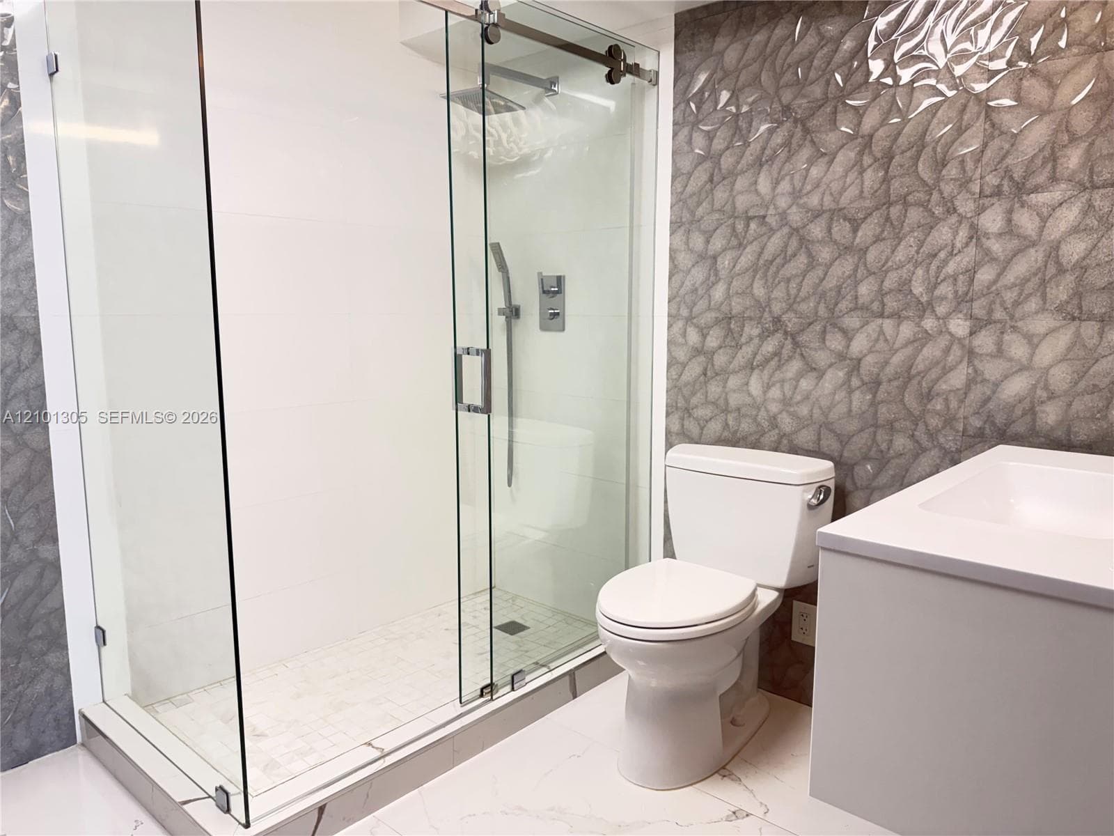 WINSTON TOWERS 200 · #602 in Sunny Isles Beach - Photo 23