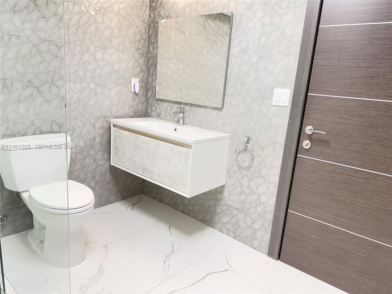 WINSTON TOWERS 200 · #602 in Sunny Isles Beach - Photo 28