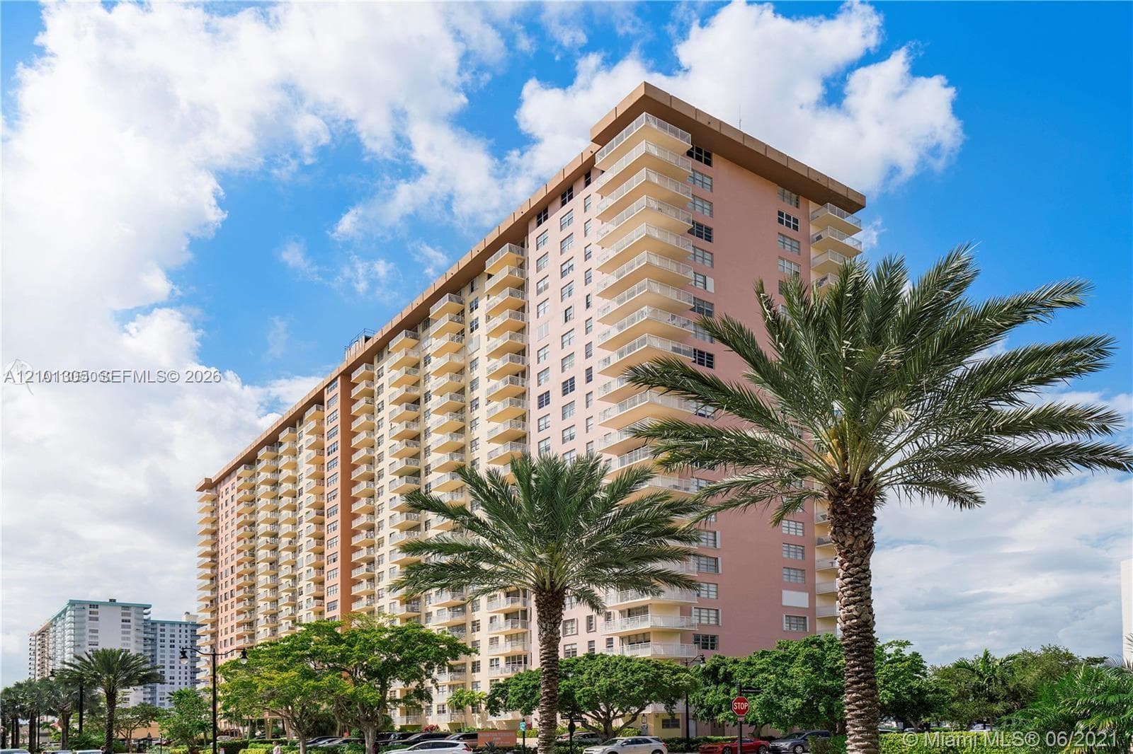 WINSTON TOWERS 200 · #602 in Sunny Isles Beach - Photo 55