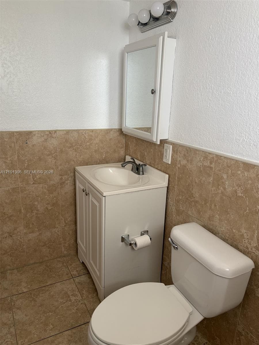 VILLAS OF WEST BIRD CONDO · #40 in Miami - Photo 6
