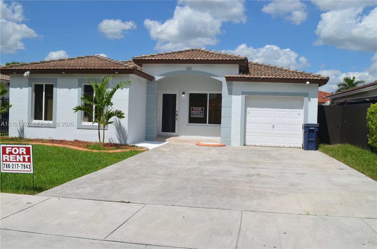 13867 SW 258th Ln #13867 photo 2