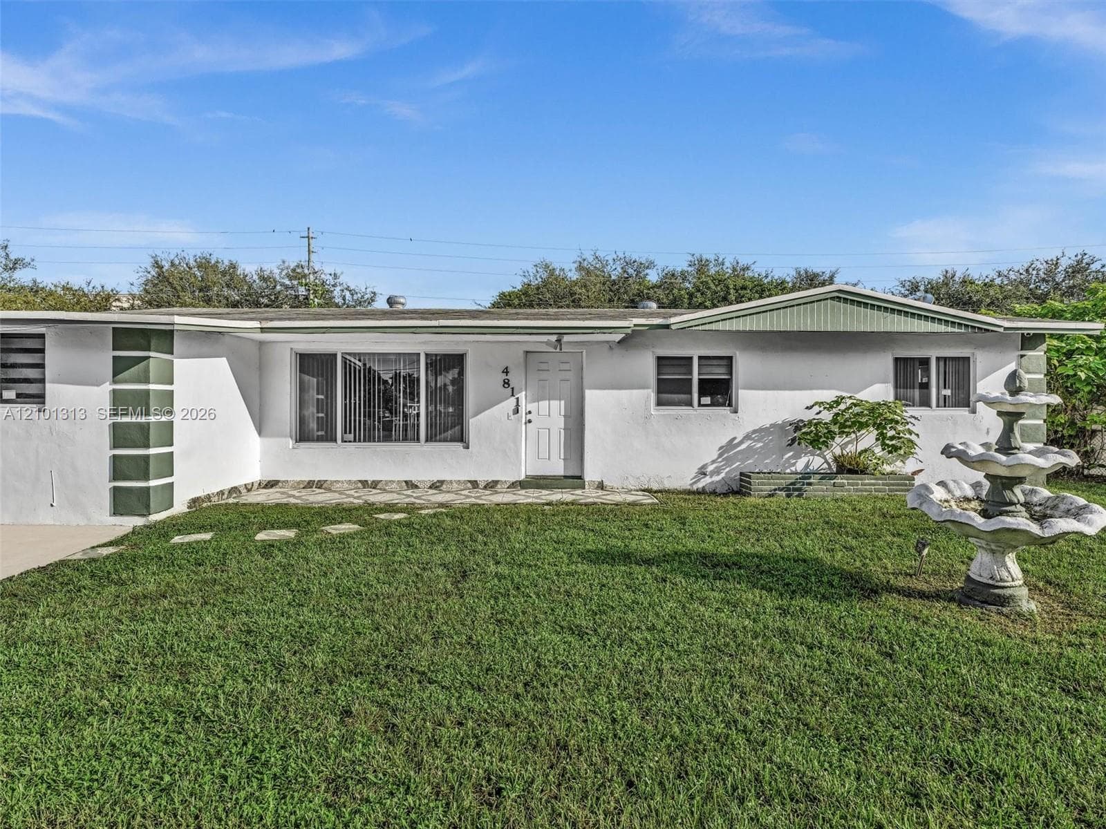 4811 NW 181st Ter photo 4