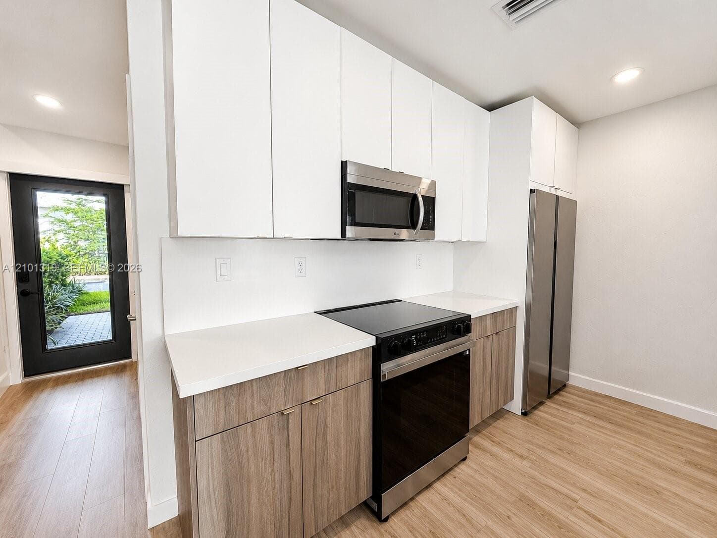 2511 Pierce St #7 photo 8