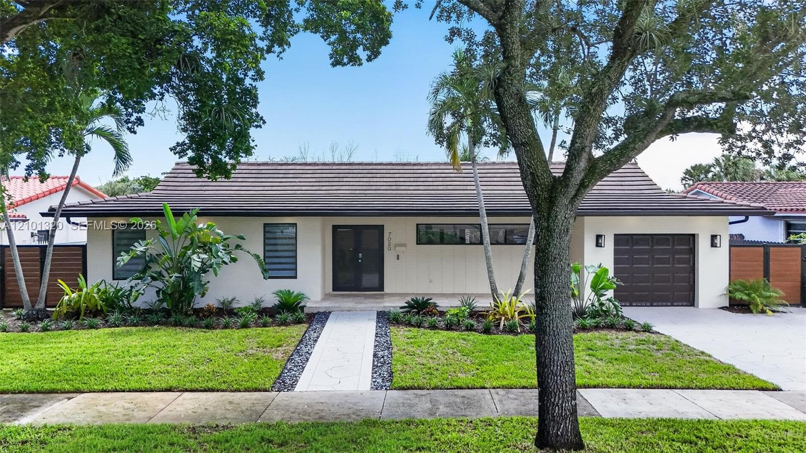 7020 Bamboo St photo 1