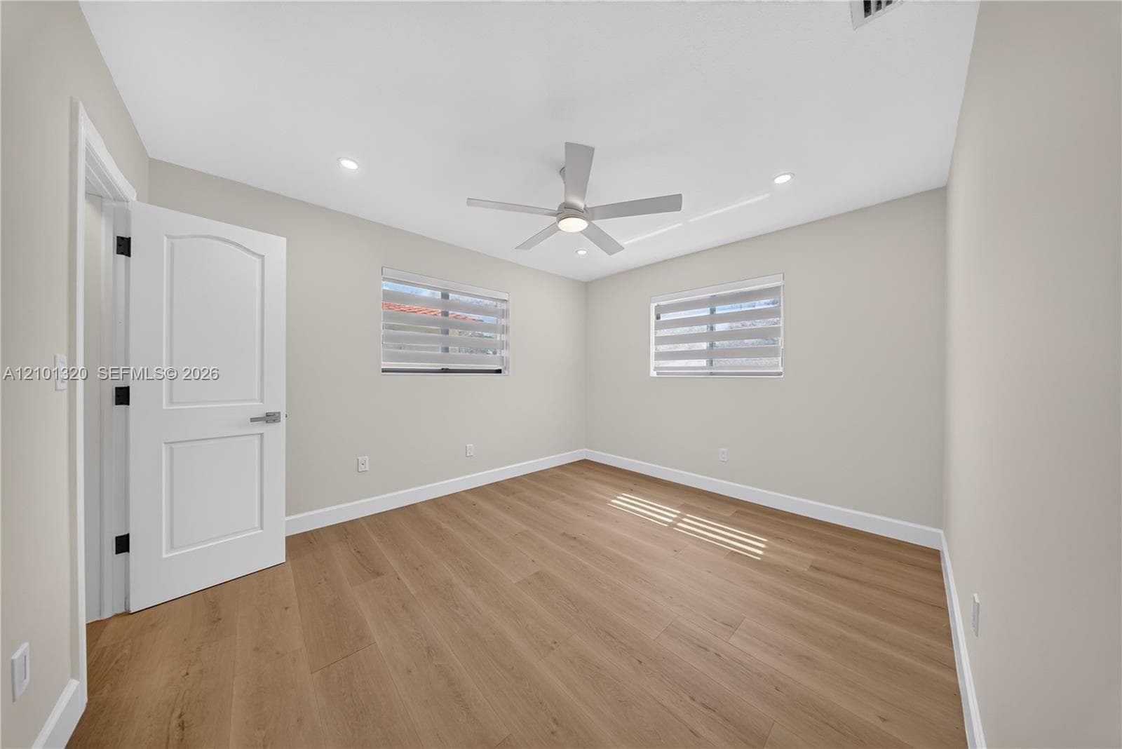 7020 Bamboo St photo 18