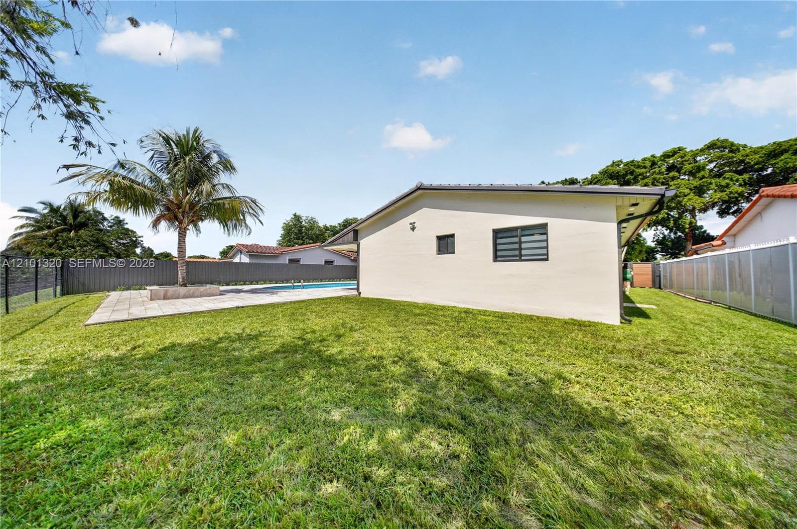 7020 Bamboo St photo 25