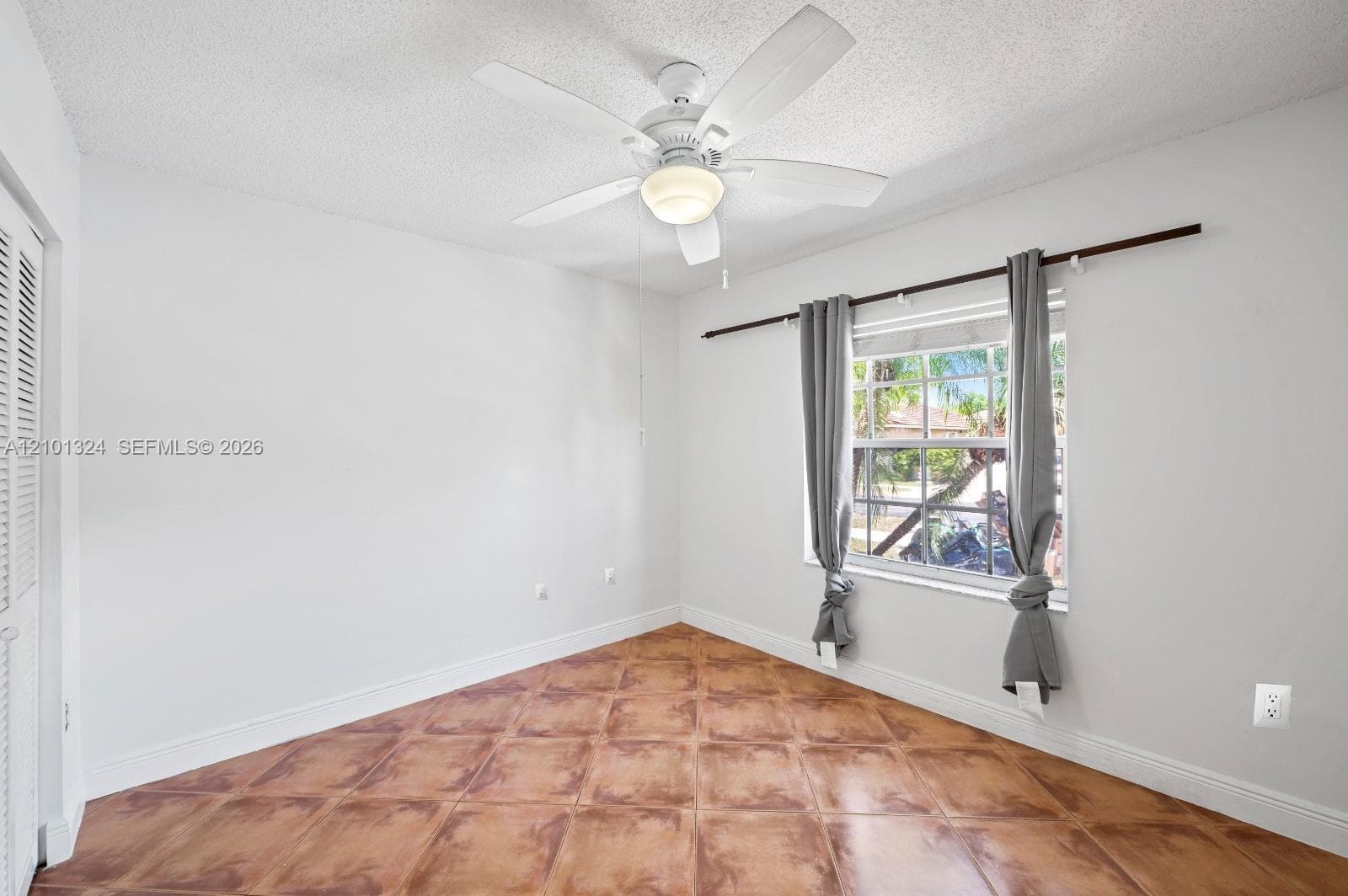 14613 SW 155th Pl photo 9