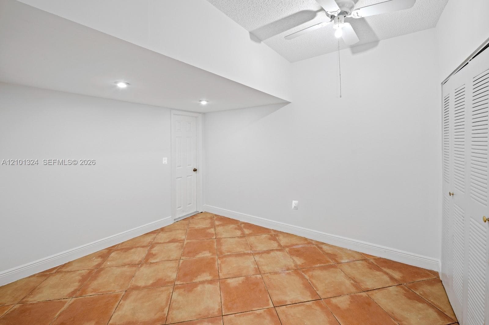 14613 SW 155th Pl photo 10