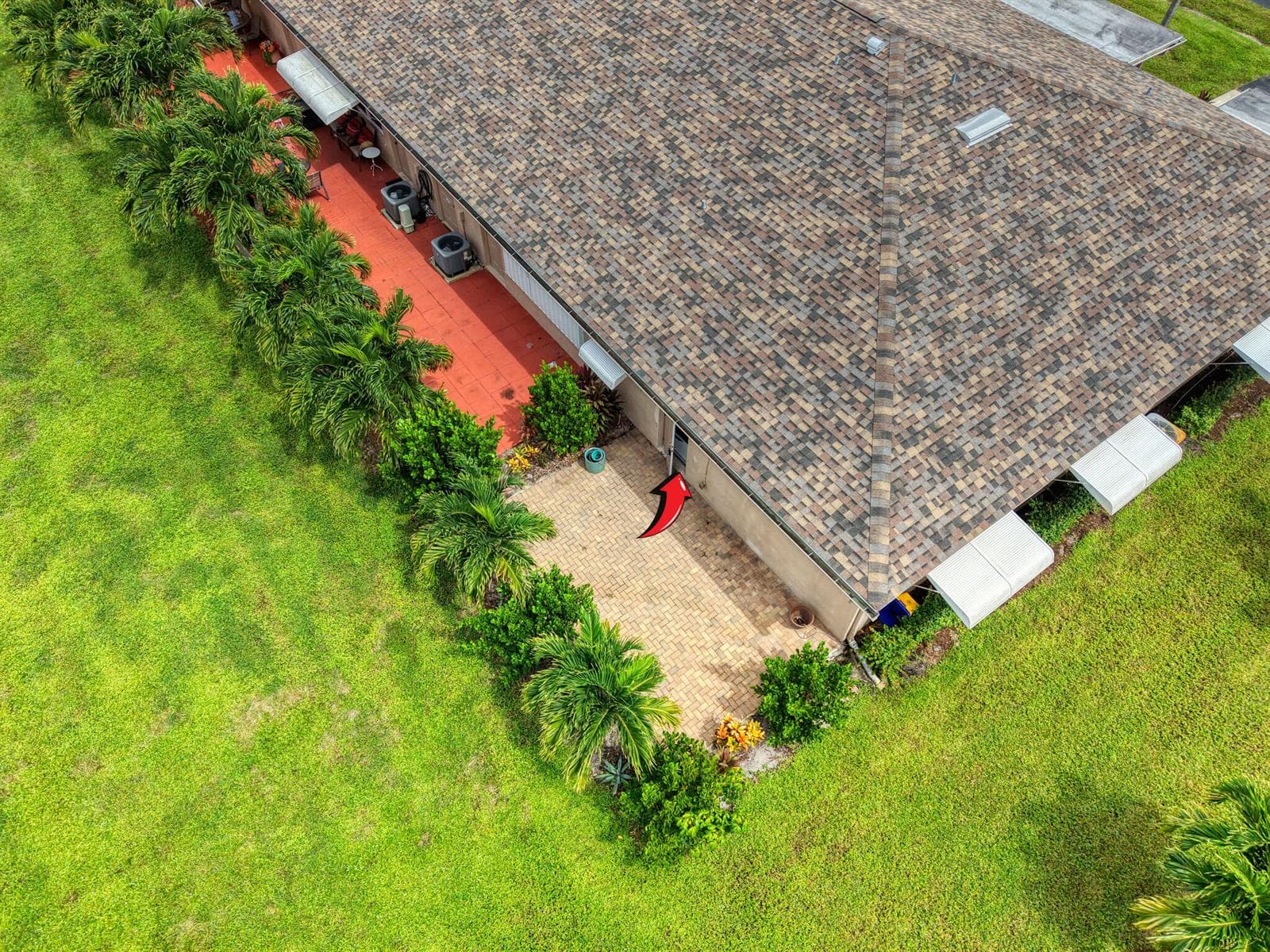 14 Backyard (3)