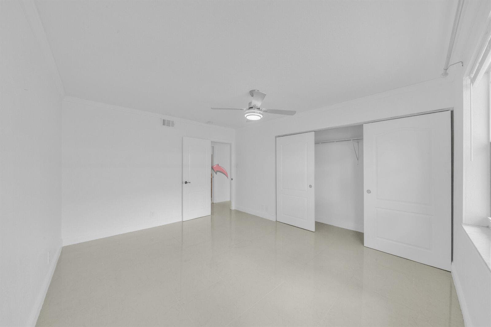 11 Guest Bedroom (2)