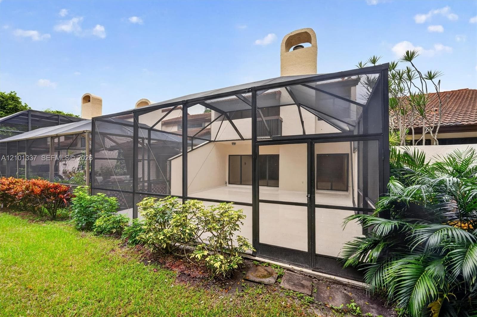 9340 NW 48th Doral Ter photo 43