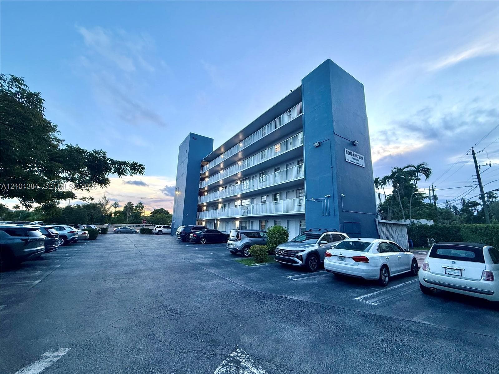 NORTH RIVERVIEW CONDO · #303 in Miami - Photo 13