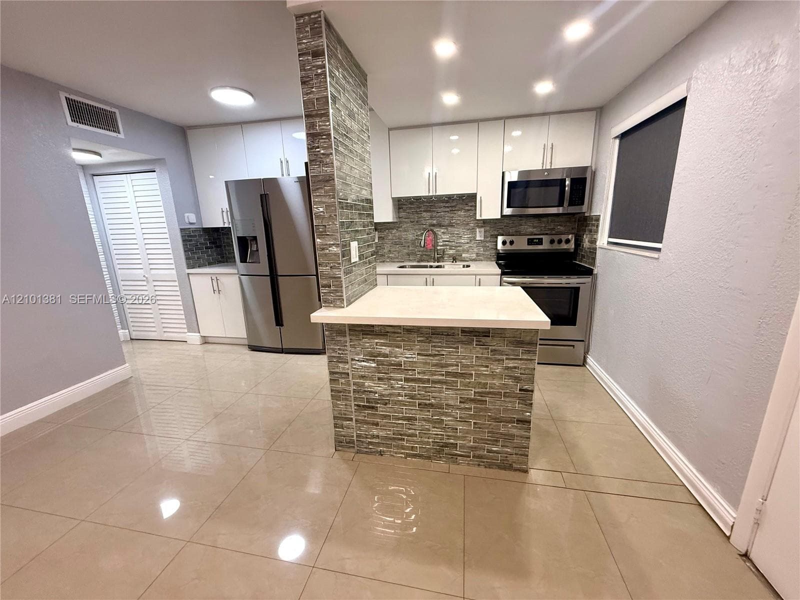 NORTH RIVERVIEW CONDO · #303 in Miami - Photo 1