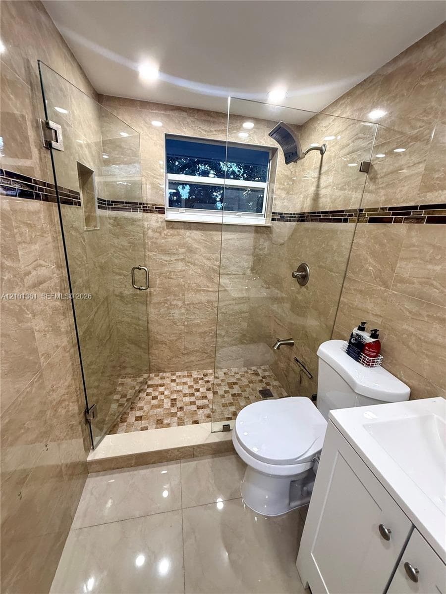NORTH RIVERVIEW CONDO · #303 in Miami - Photo 4
