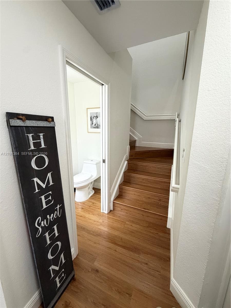 CENTURY PARK CONDO · #207 in Miami - Photo 7