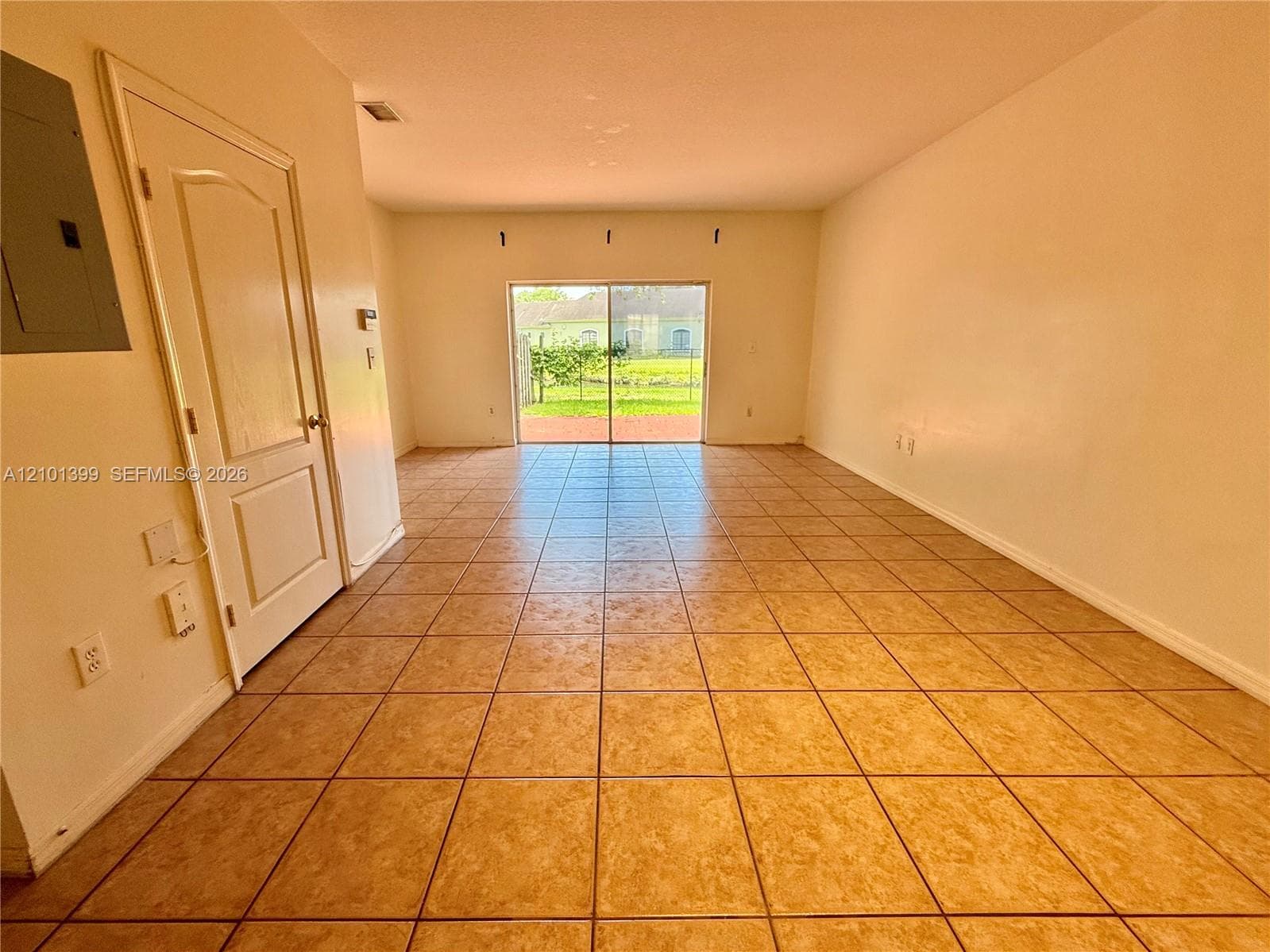 15800 SW 92nd Ave #12B photo 6