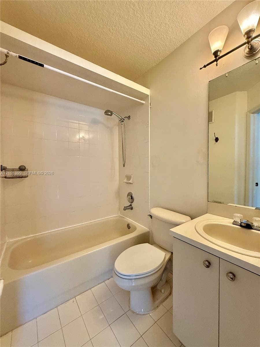 15800 SW 92nd Ave #12B photo 14