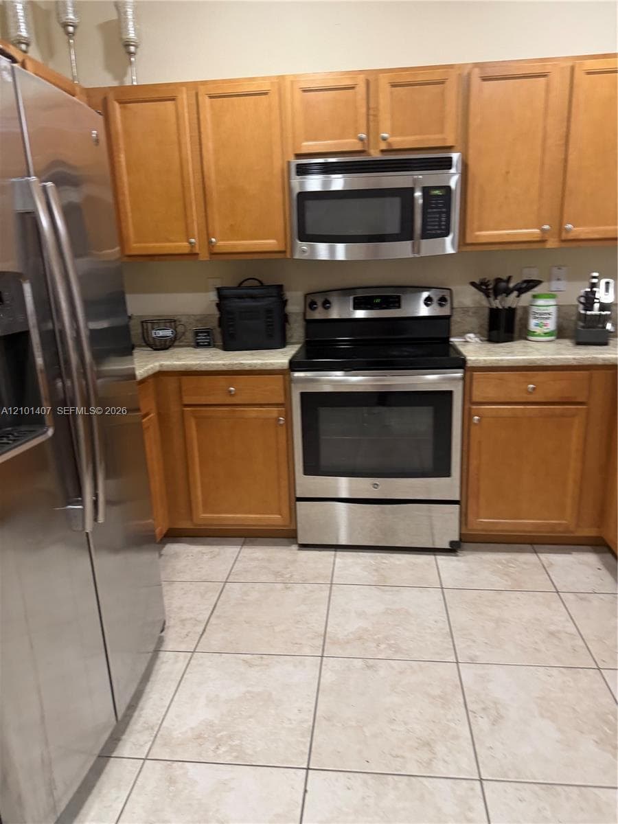 8929 W 35th Way photo 3