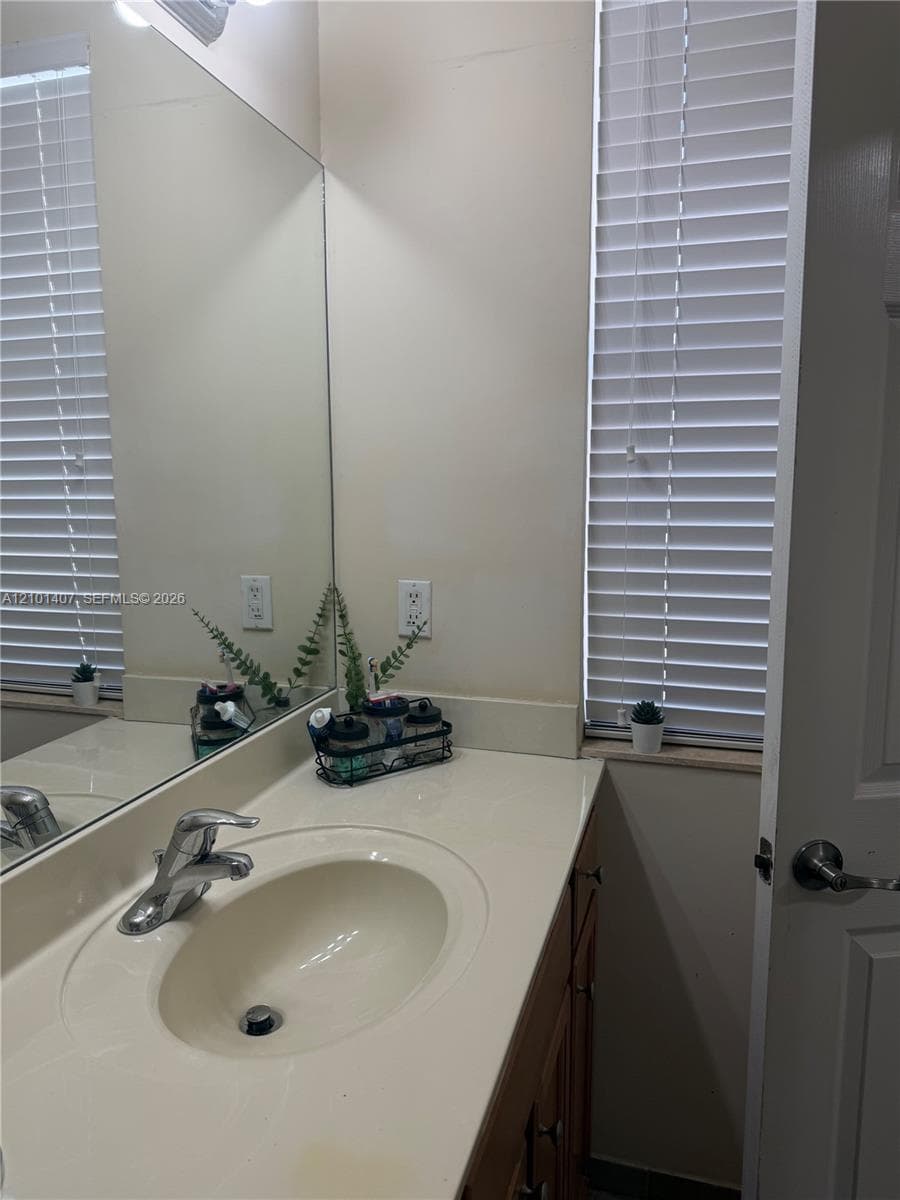 8929 W 35th Way photo 15