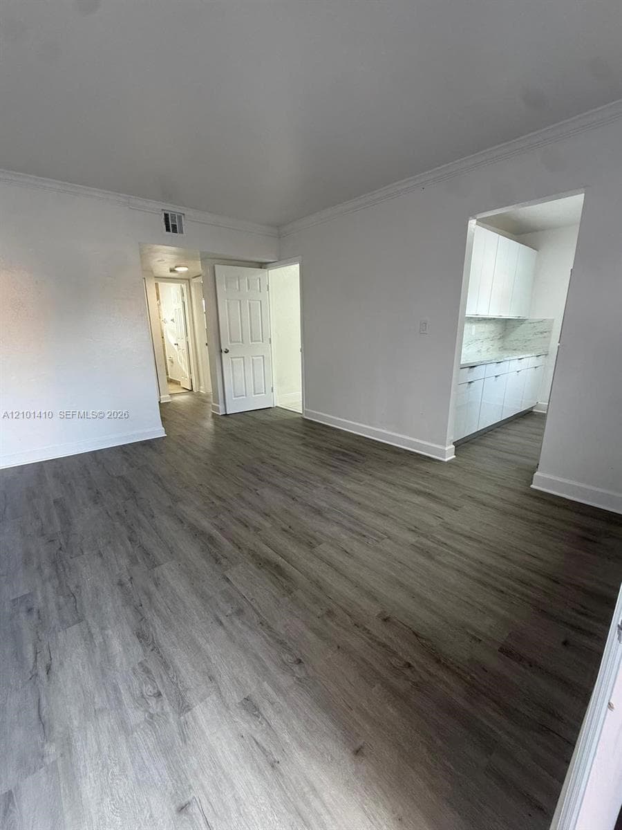 BELLA LUNA CONDO · #109 in Hialeah - Photo 1