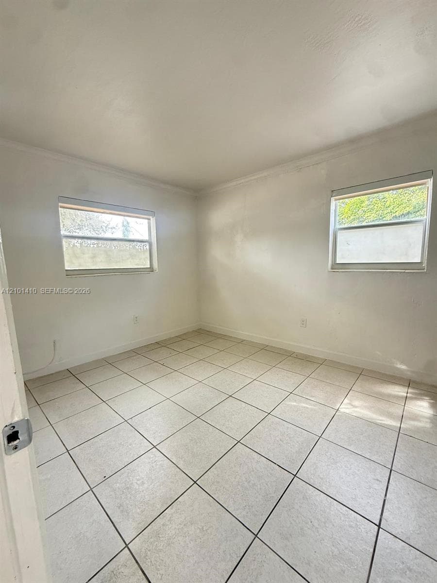 BELLA LUNA CONDO · #109 in Hialeah - Photo 8