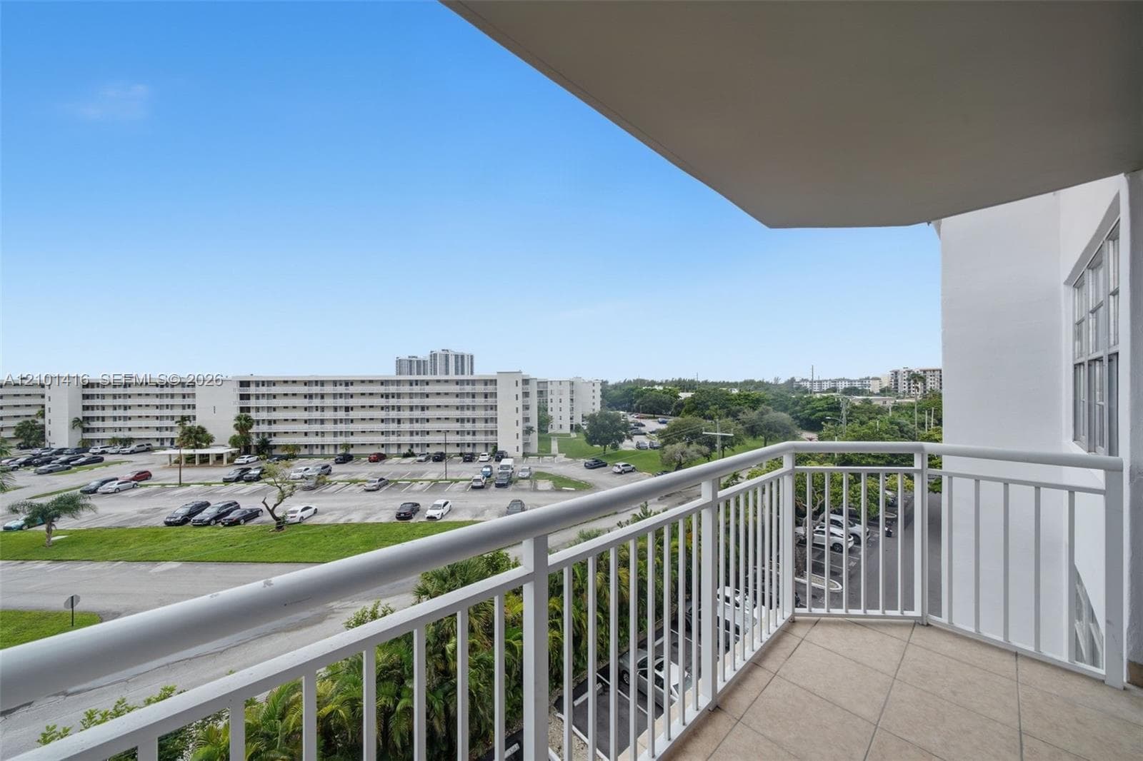 DEL PRADO CONDO · #505 in Aventura - Photo 32