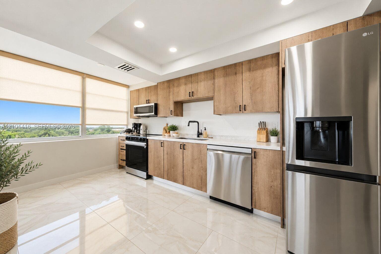 DEL PRADO CONDO · #505 in Aventura - Photo 9