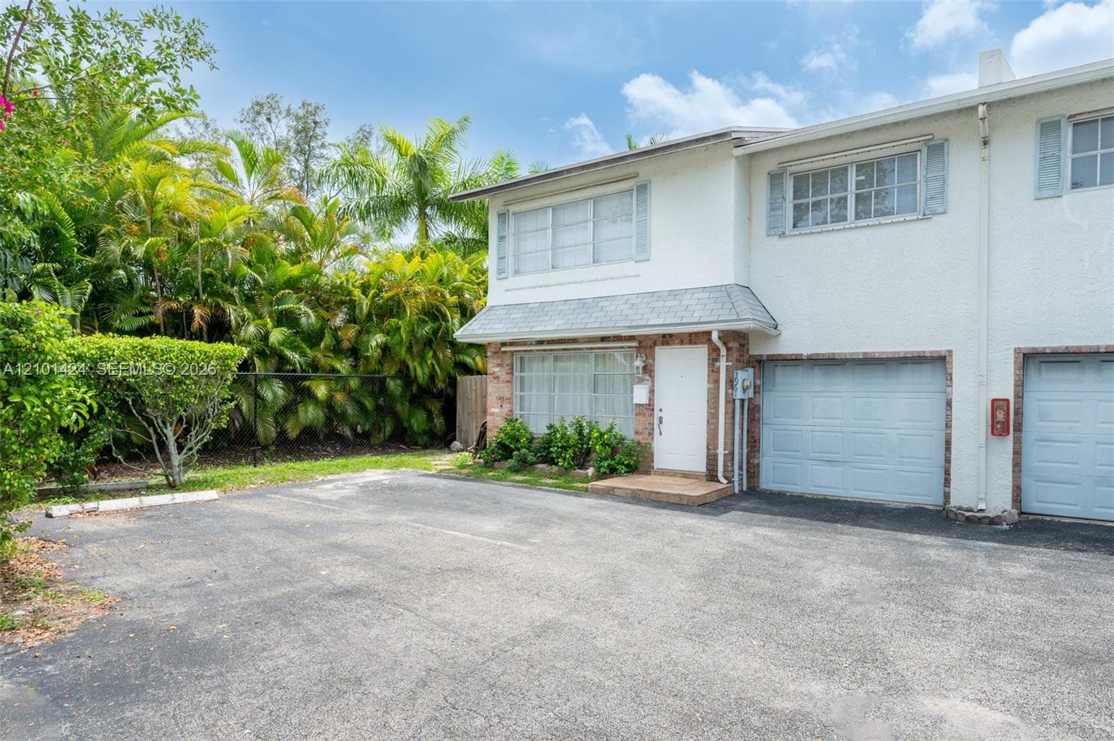 SUMMERTIME TOWNHOUSES CON · #1 in Deerfield Beach - Photo 2