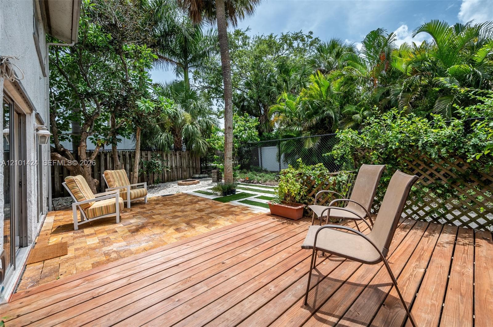 SUMMERTIME TOWNHOUSES CON · #1 in Deerfield Beach - Photo 10
