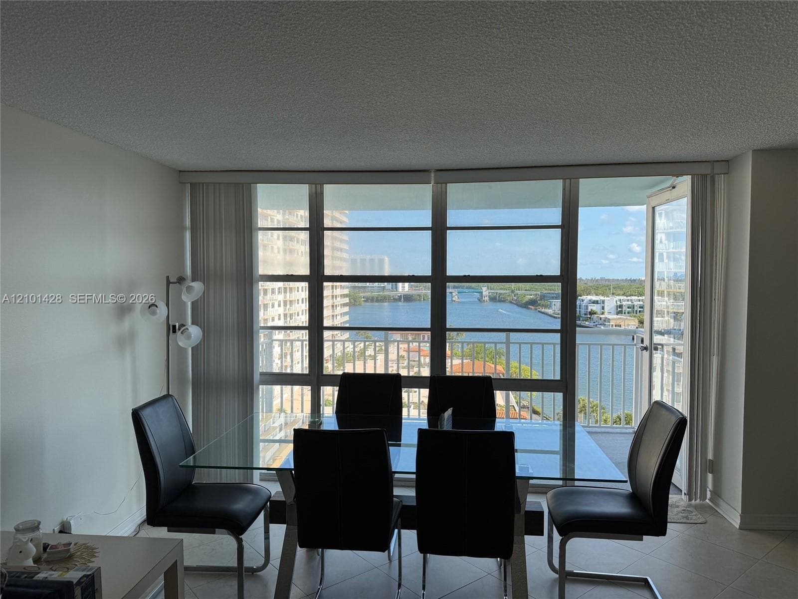 Winston Tower 500 · #1105 in Sunny Isles Beach - Photo 1