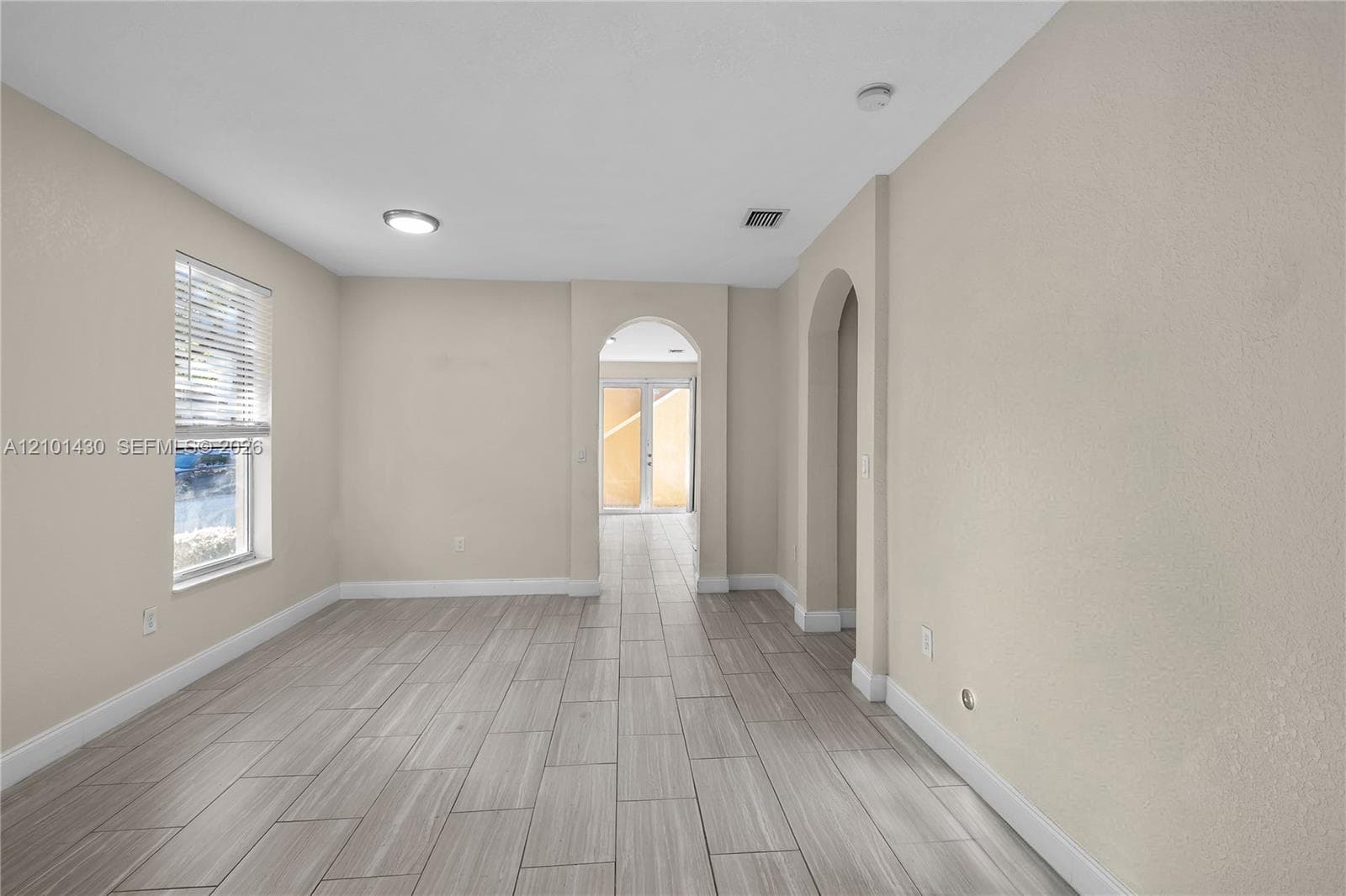 17099 SW 94th Way photo 5
