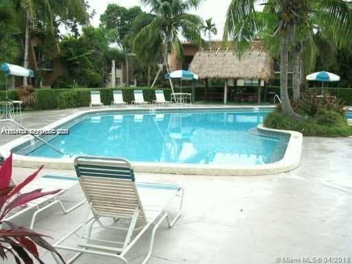 SUNRISE POINT CONDO BLDG · #207 in Pinecrest - Photo 8