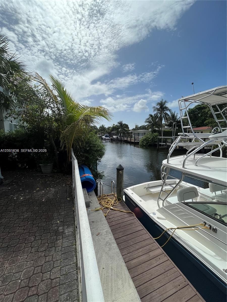 SHORES WATERSIDE VILLAS C · #9 in Miami Shores - Photo 5