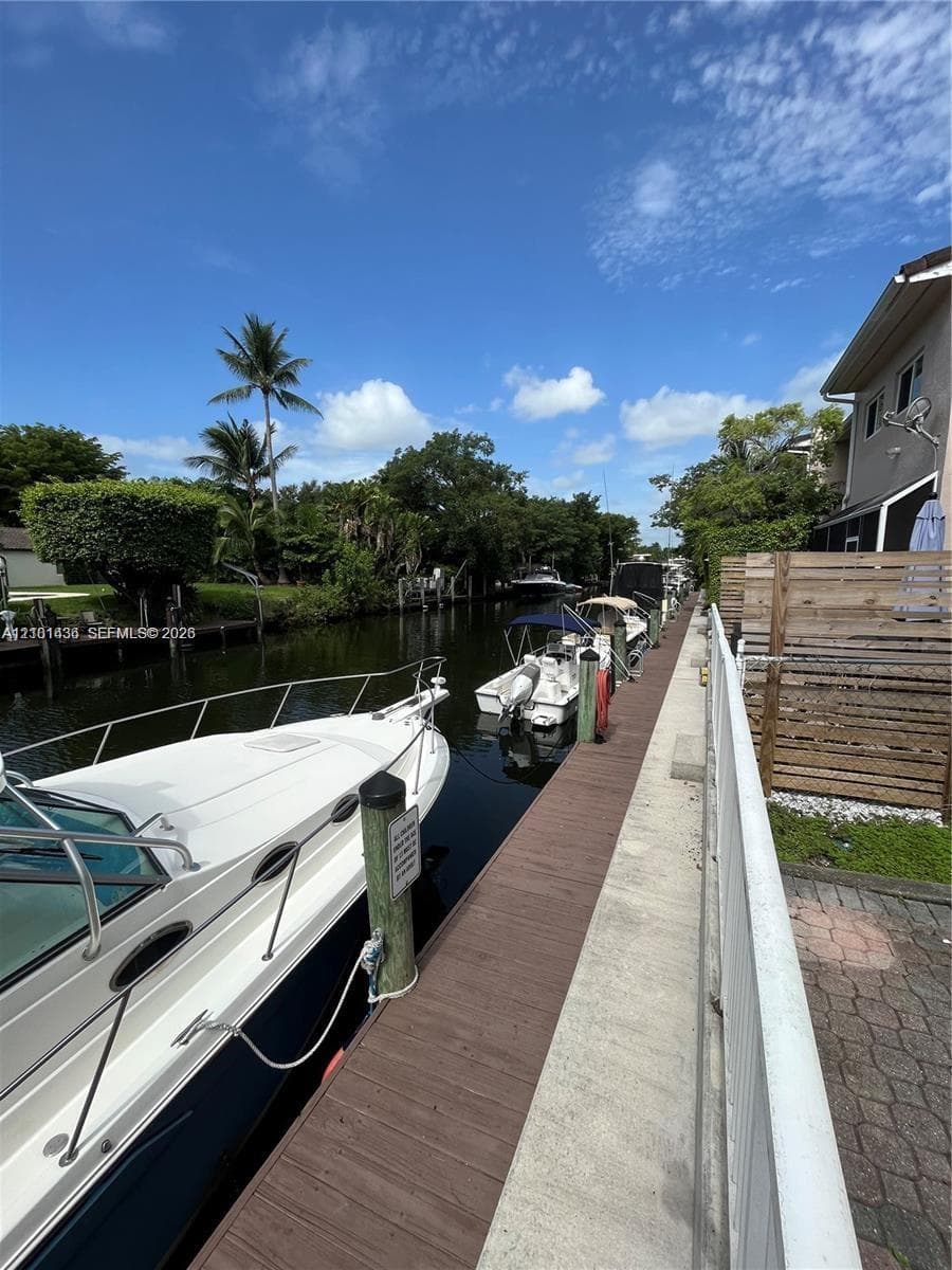SHORES WATERSIDE VILLAS C · #9 in Miami Shores - Photo 9