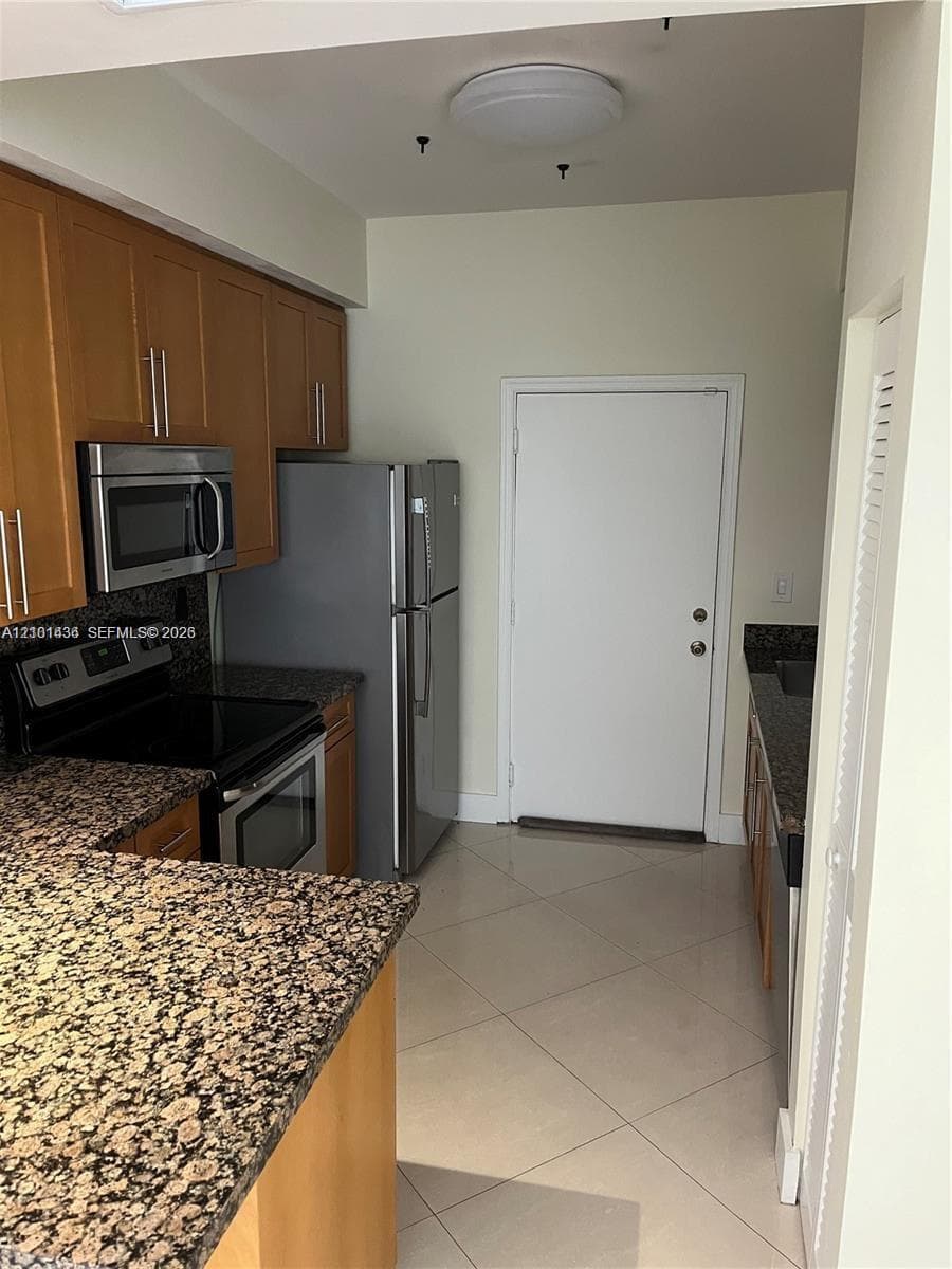 SHORES WATERSIDE VILLAS C · #9 in Miami Shores - Photo 10
