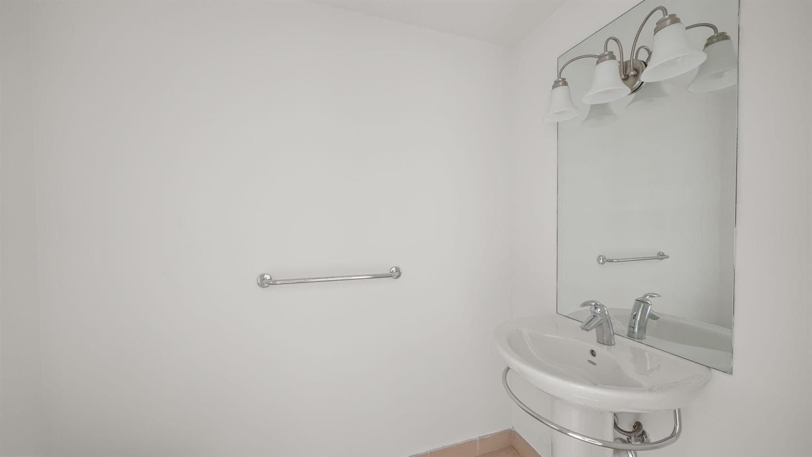 30-web-or-mls-300 S Biscayne Blvd Unit l