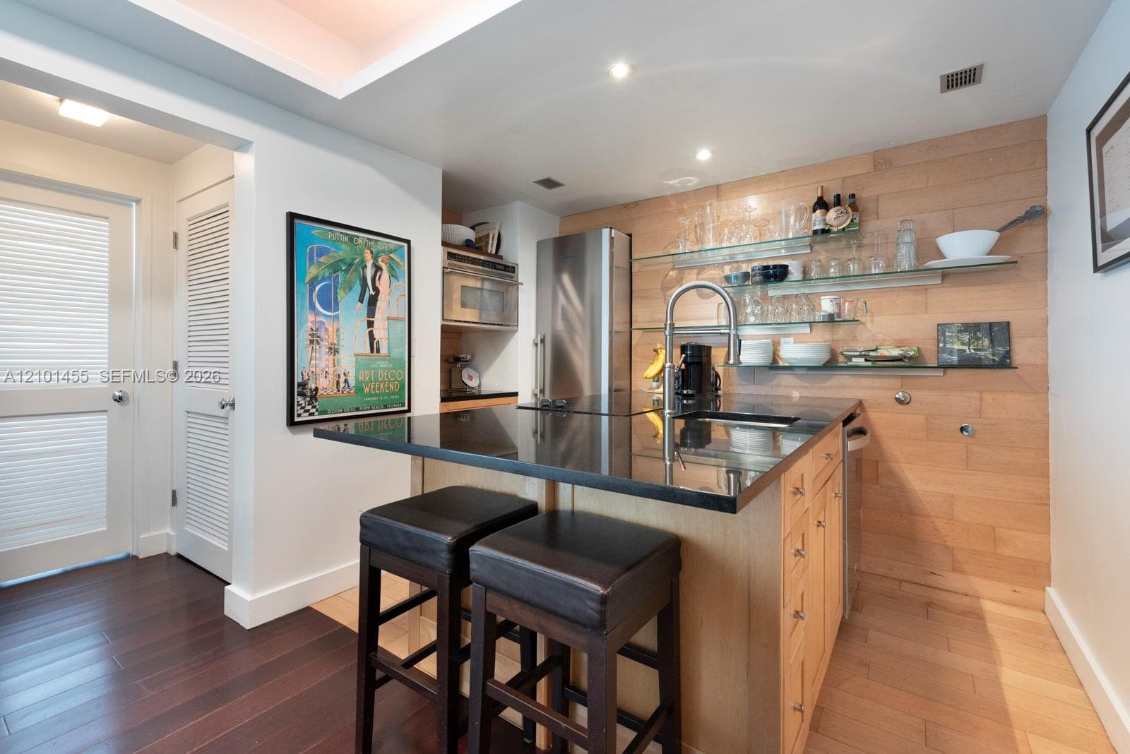 THE DIXON CONDO · #102 in Miami Beach - Photo 6